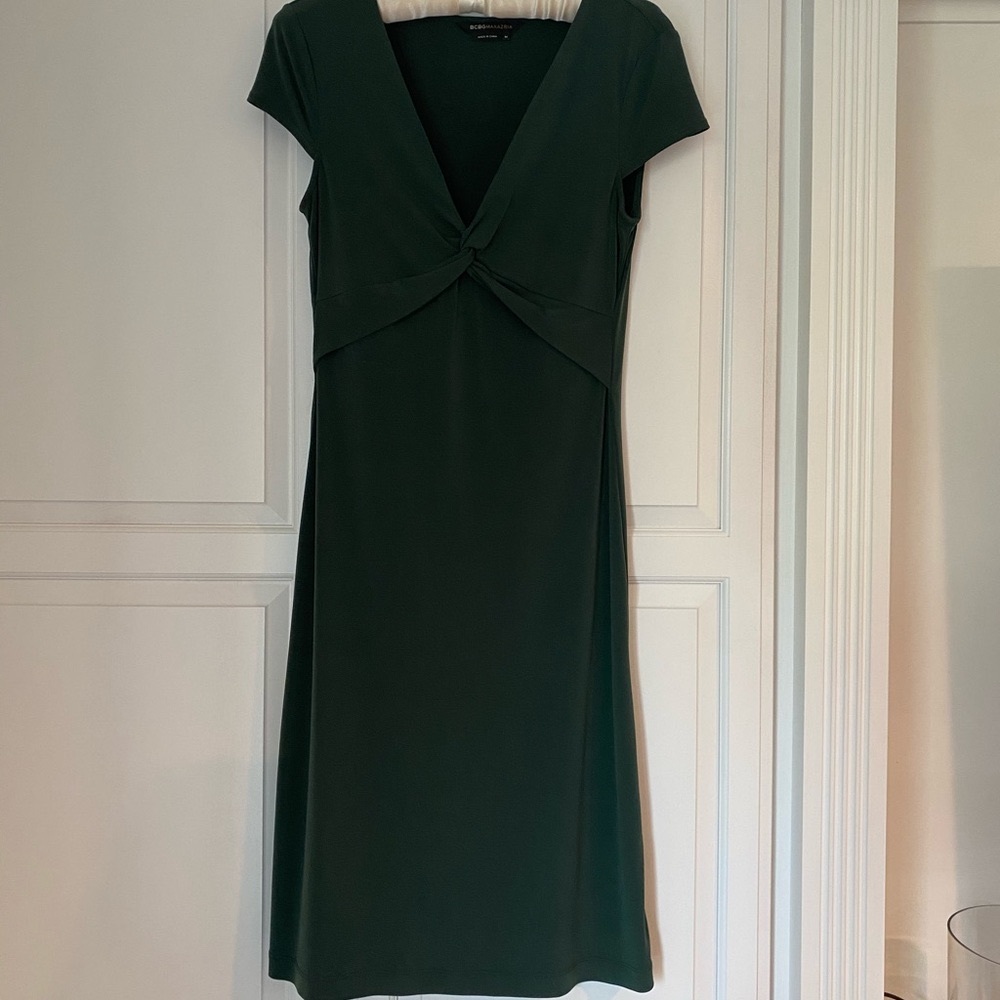 BCBG Classic Green Knot Detail Dress